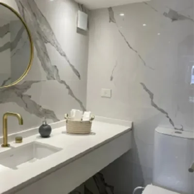 CALACATA WHITE PLUS 80X160 - Imagen 3